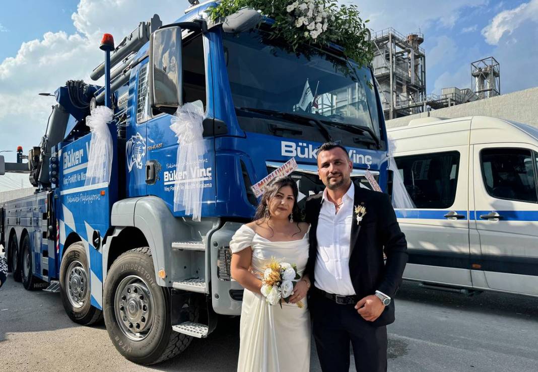 Gelin arabası için seçtiği araç şaşkına çevirdi! Nedenini açıklayınca herkes güldü 1